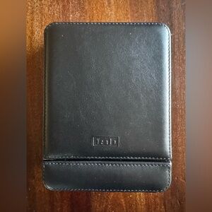 Venlo Watch Case- Black Leather